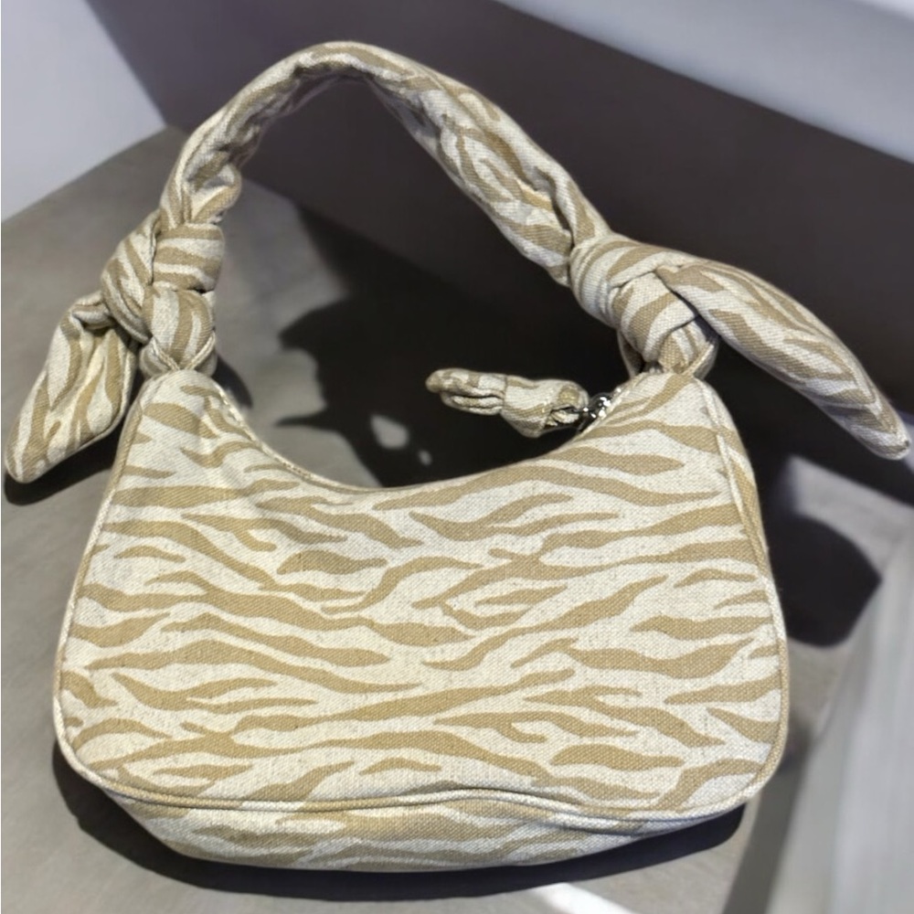Stylish Tan and Cream Women's Bag